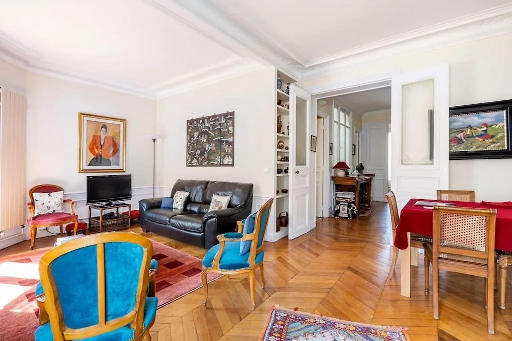 아파트 Your Home From Home Near Eiffel Tower-Invalides 파리